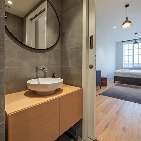 Hotel apartamentowy 12, Apartments, 4-6 Pers, Central, Stunning View, Near Supermarket & Public Transport Oisterwijk