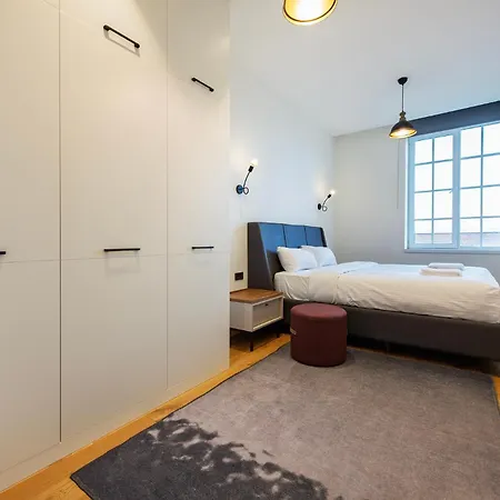 12, Apartments, 4-6 Pers, Central, Stunning View, Near Supermarket & Public Transport