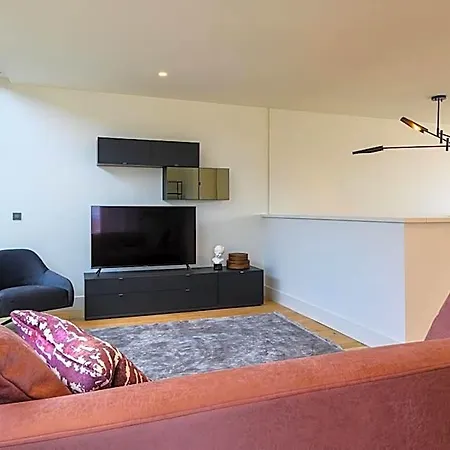 12, Apartments, 4-6 Pers, Central, Stunning View, Near Supermarket & Public Transport