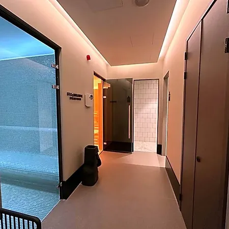 Lejlighedshotel 12, Apartments, 4-6 Pers, Central, Stunning View, Near Supermarket & Public Transport