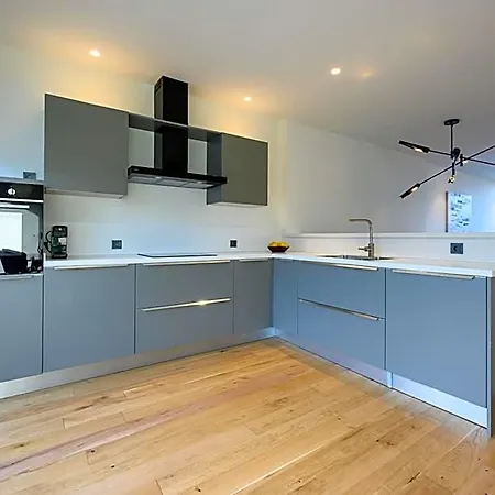 Lejlighedshotel 12, Apartments, 4-6 Pers, Central, Stunning View, Near Supermarket & Public Transport Oisterwijk