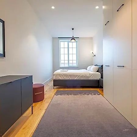 Lejlighedshotel 12, Apartments, 4-6 Pers, Central, Stunning View, Near Supermarket & Public Transport 4*