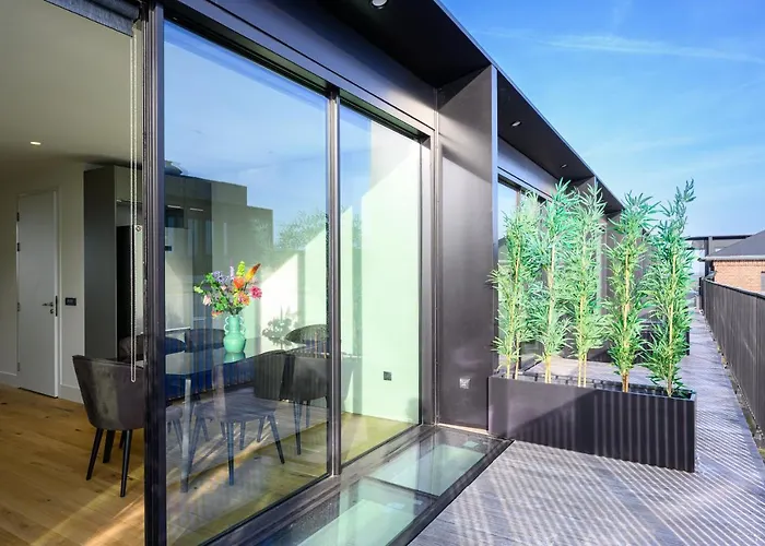 12, Apartments, 4-6 Pers, Central, Stunning View, Near Supermarket & Public Transport 4* Oisterwijk