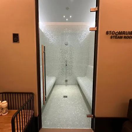 12, Apartments, 4-6 Pers, Central, Stunning View, Near Supermarket & Public Transport Hotel apartamentowy Oisterwijk