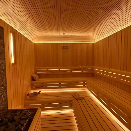 12, Apartments, 4-6 Pers, Central, Stunning View, Near Supermarket & Public Transport Oisterwijk