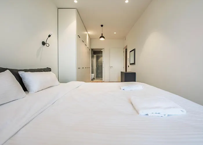 12, Apartments, 4-6 Pers, Central, Stunning View, Near Supermarket & Public Transport Oisterwijk